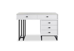 Amaya Dresser