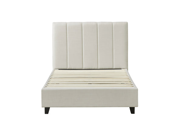 Amelia Bed