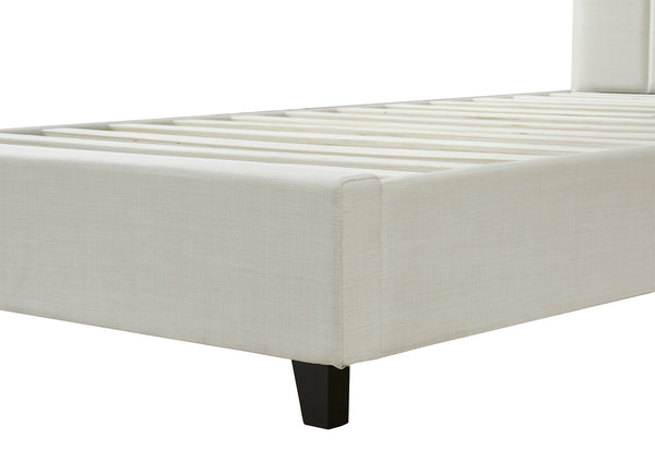Amelia Bed