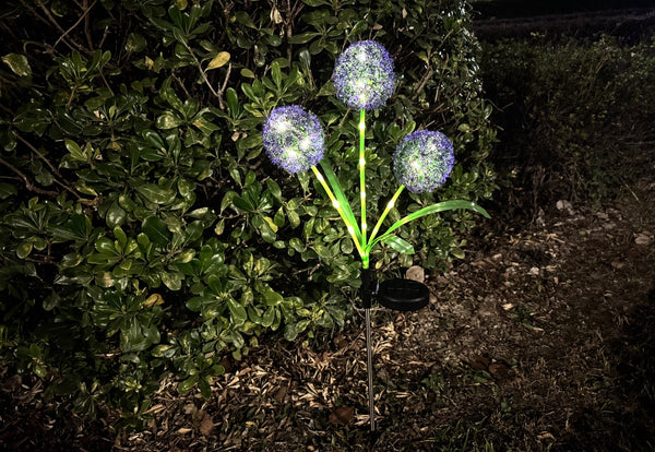 Lycoris Solar Outdoor Garden Light